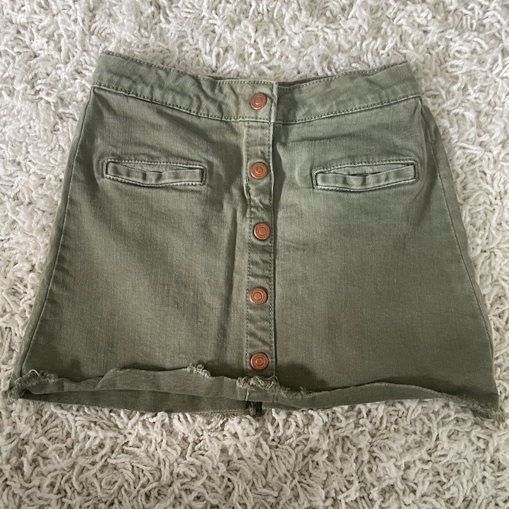 Zara Girls Green Button Skirt